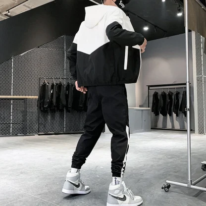 Sporty Sweatsuit with Color Block Design - Image 4
