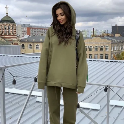 Big Front Pocket Hoodie with Matching Sweatpants - Image 4