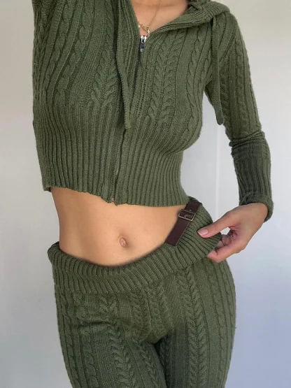 Sexy Cropped Knitted Sweatsuit for Women - Image 13