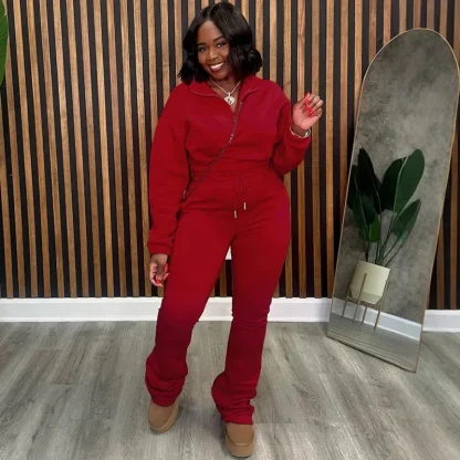 Comfortable Sweatsuit with Cropped Top - Image 3