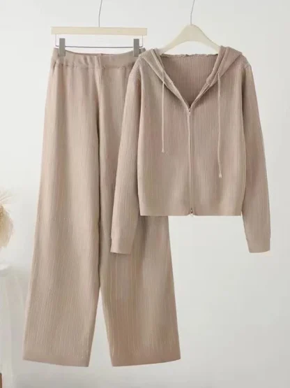 Knitted Women's Sweatsuit with Zip Up Hoodie - Image 3