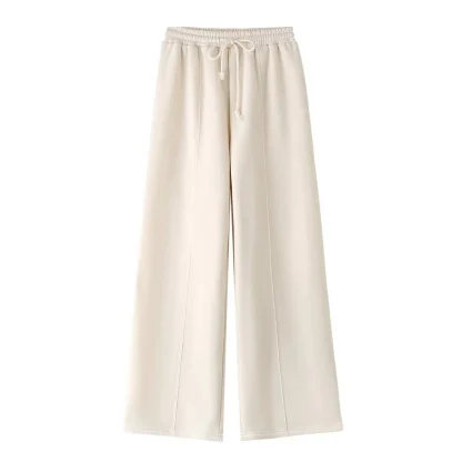 Trendy Sweatsuit with Wide Leg Pants - Image 4