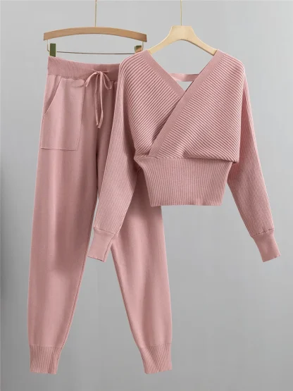 V-neck Knitted Cropped Sweatsuits for Women - Image 2