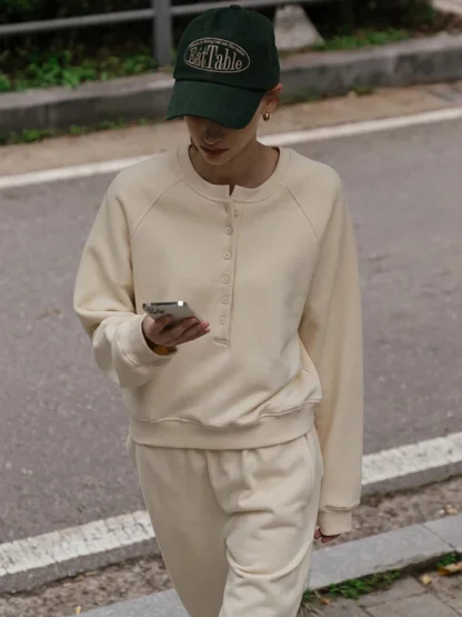 Elegant Women's Sweatsuit with Front Button - Image 2