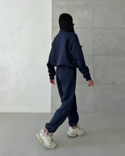 Quarter Zip Sweatsuit with Solid Color Design - Image 12