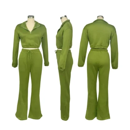 Comfortable Sweatsuit with Cropped Top - Image 5