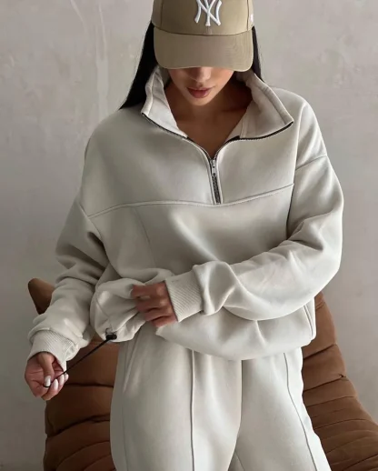 Quarter Zip Sweatsuit with Solid Color Design - Image 15